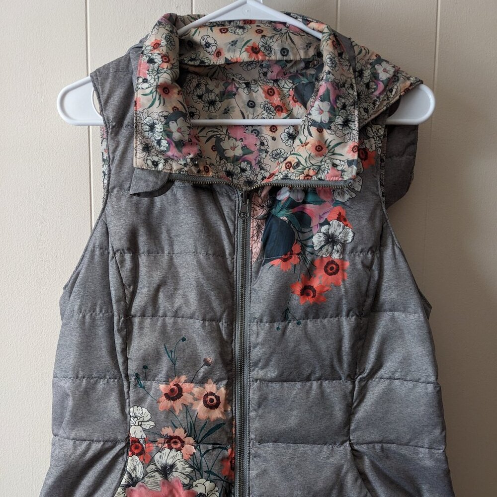 Anthropologie reversible floral puffer vest